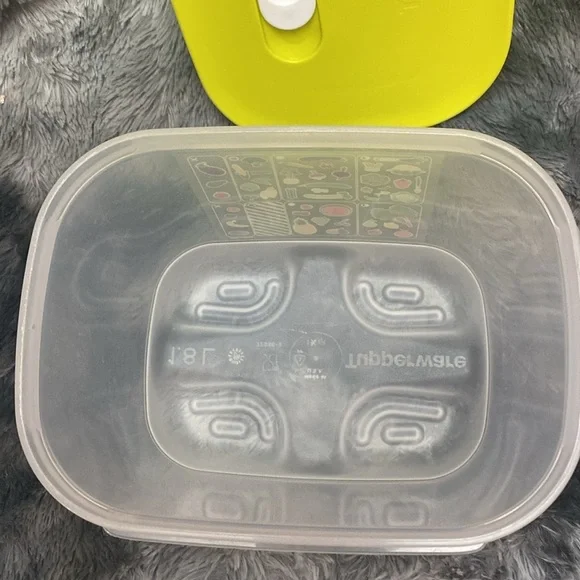 Tupperware Fridge Smart Container - Small Deep - Picture 10 of 16